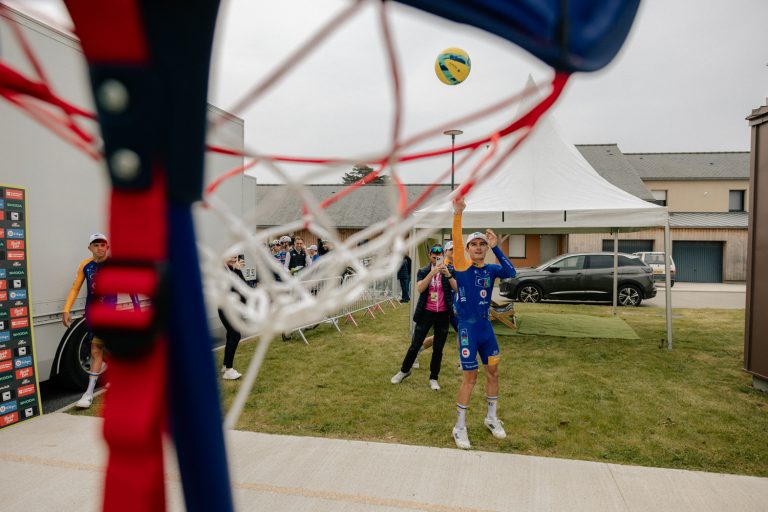 Tour de Bretagne E2 - UHD 4-3 001 @ Gus Sev